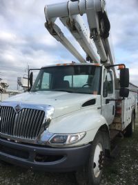 2008 Altec TA50 Aerial Bucket Trucks 30 ft - 45 ft